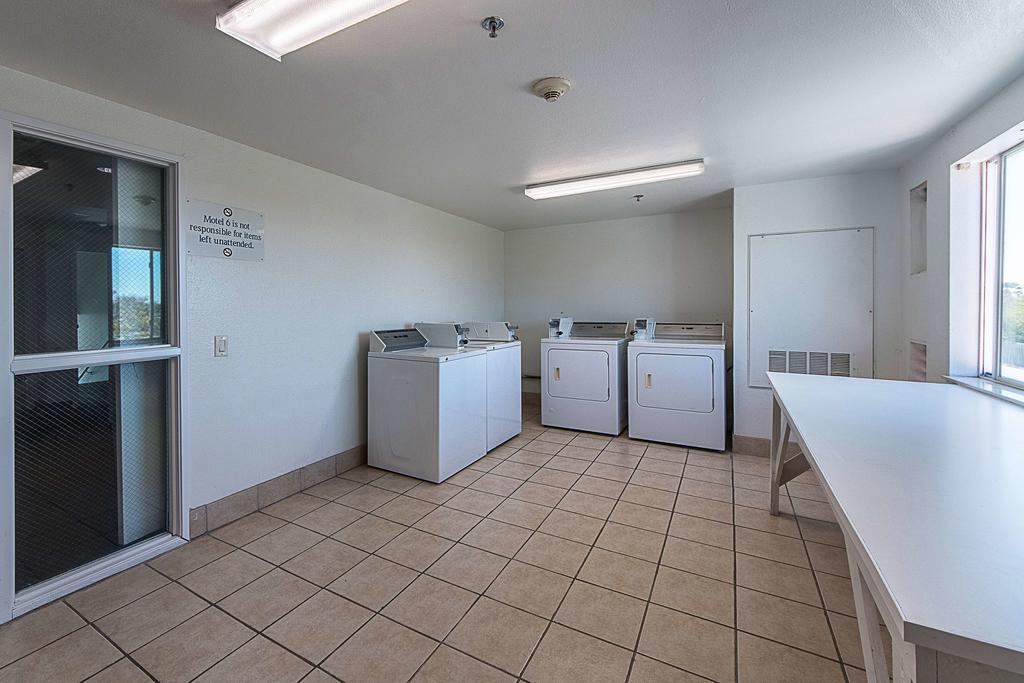 Motel 6-San Antonio, Tx - Downtown - Alamo Dome Εξωτερικό φωτογραφία