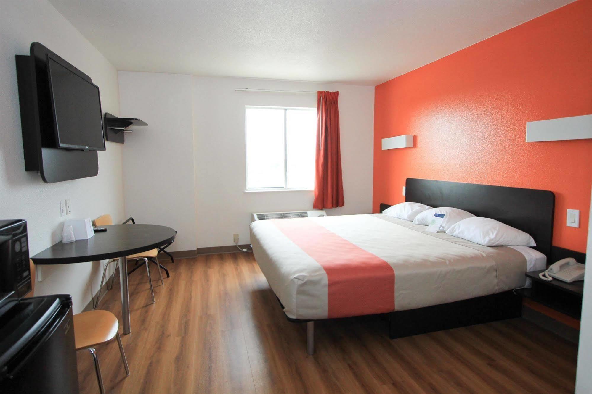Motel 6-San Antonio, Tx - Downtown - Alamo Dome Εξωτερικό φωτογραφία