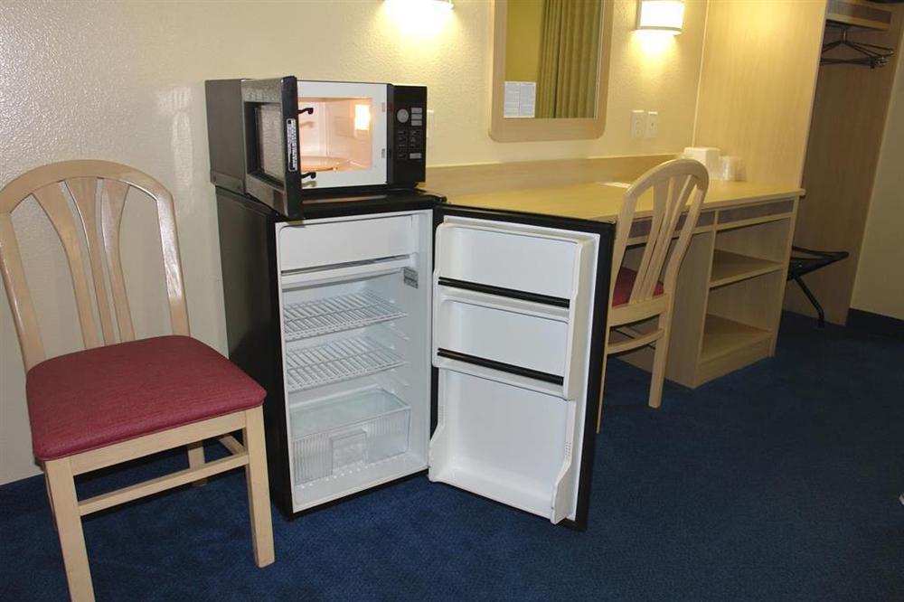 Motel 6-San Antonio, Tx - Downtown - Alamo Dome Ανέσεις φωτογραφία